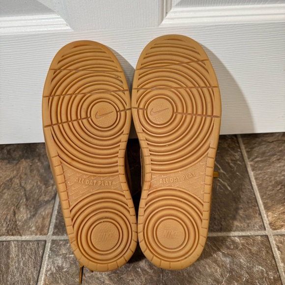 Nike Court Borough Low 2 GS Womens Size UK5.5Light Brown Wheat Gum BQ5448-700 - Picture 11 of 12